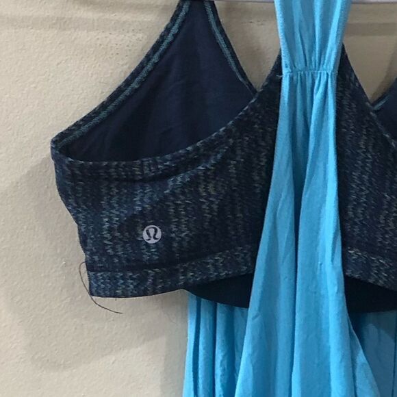 Lululemon Tank Size 10 - Picture 5 of 6